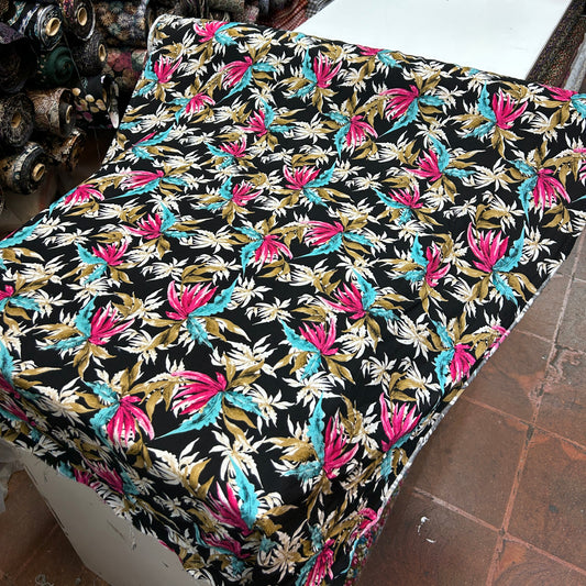 VİSKON PEMBE TURKUAZ KAHVE YAPRAK