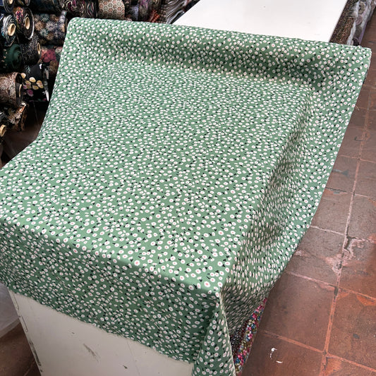 VİSKON YEŞİL BEYAZ ÇİÇEKLİ