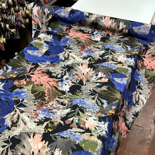 PREMIUM VİSKON RENKLİ YAPRAKLI