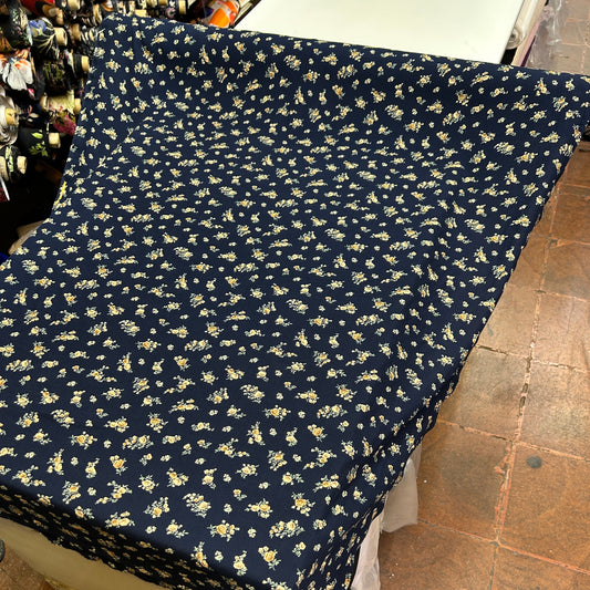 PREMIUM VİSKON LACİVERT ZEMİN KÜÇÜK ÇİÇEKLİ