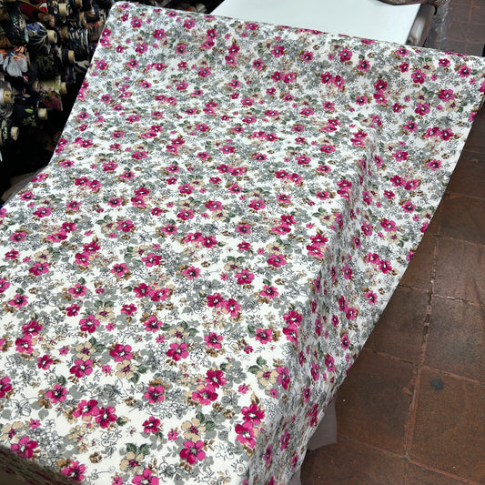 PREMIUM VİSKON BEYAZ ZEMİNE PEMBELİ