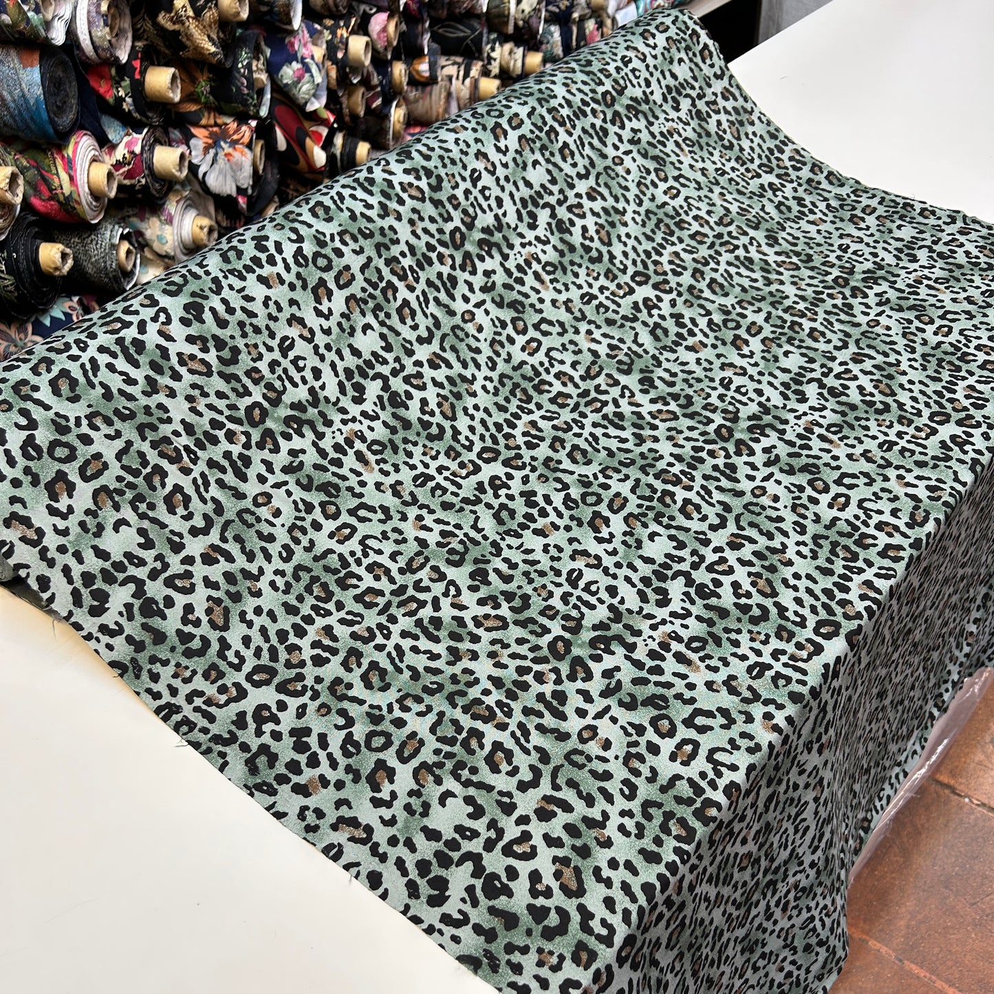 PREMIUM VİSKON DOĞAL YEŞİL LEOPAR
