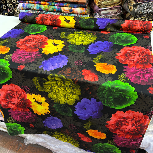 PREMIUM VİSKON RENKLİ BÜYÜK ÇİÇEKLİ